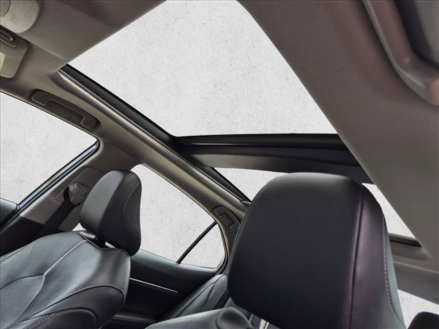 Used 2020 Toyota Camry XSE FWD image 14