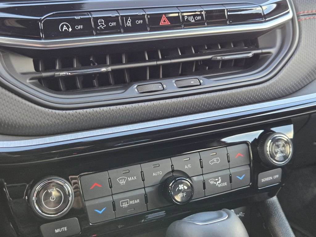 New 2026 Jeep Compass Trailhawk w/ Sun, Sound & Navigation Group image 13