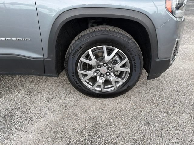 Used 2021 GMC Acadia SLT w/ Technology Package FWD image 11