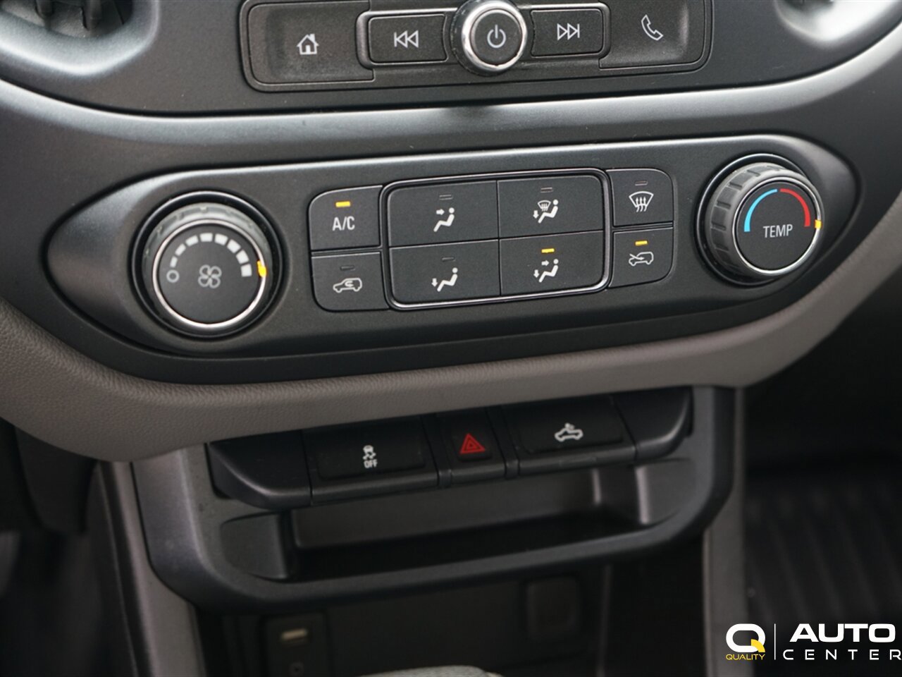 Used 2018 Chevrolet Colorado W/T RWD image 16