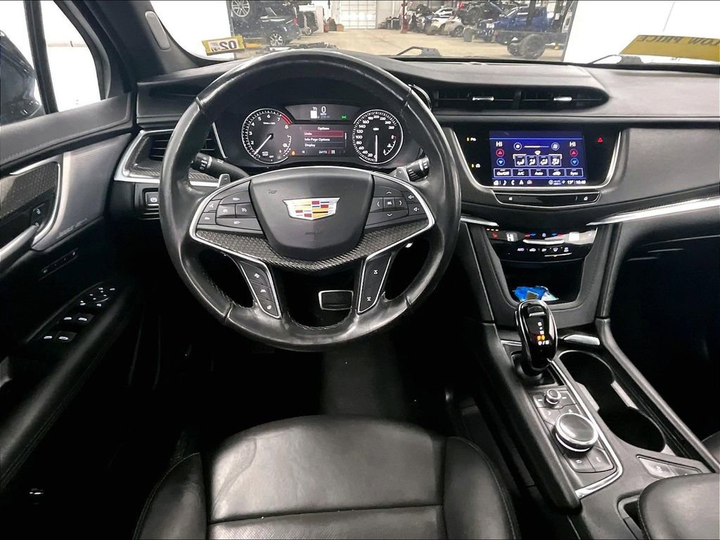 Used 2023 Cadillac XT5 Sportv image 17