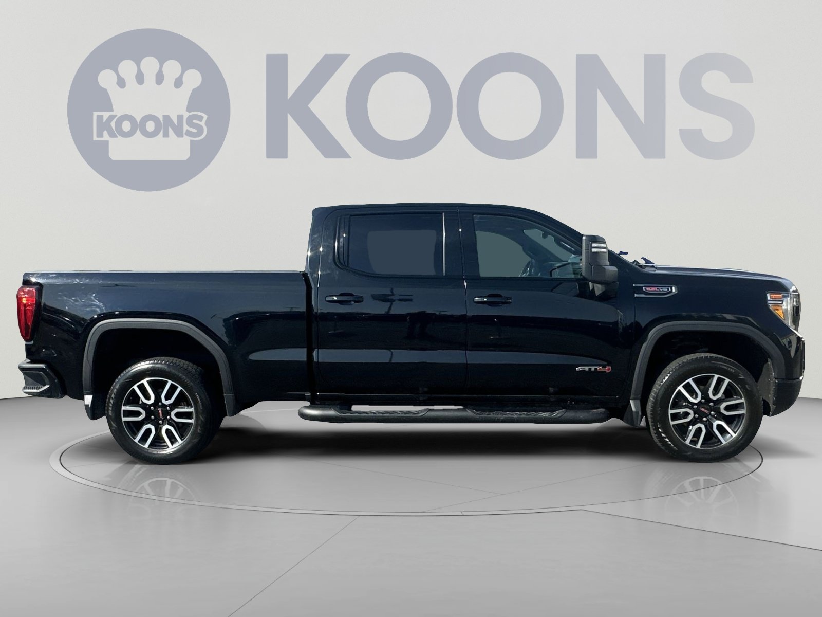 Used 2021 GMC Sierra 1500 AT4 w/ AT4 Preferred Package AWD/4WD image 17
