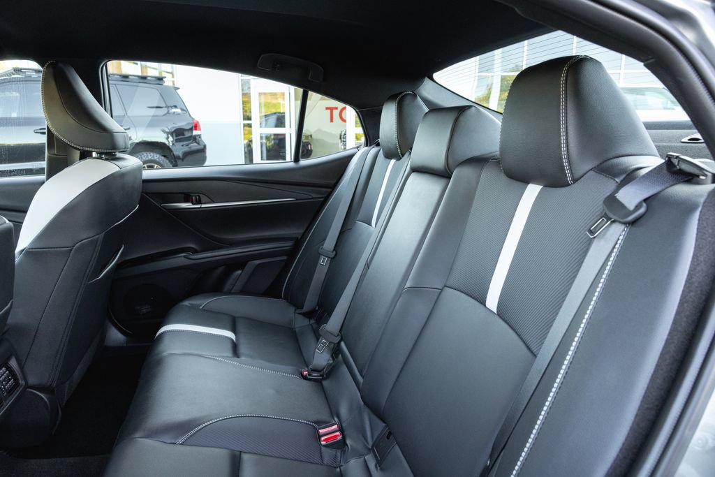 Used 2026 Toyota Camry SE w/ Convenience Package FWD image 24