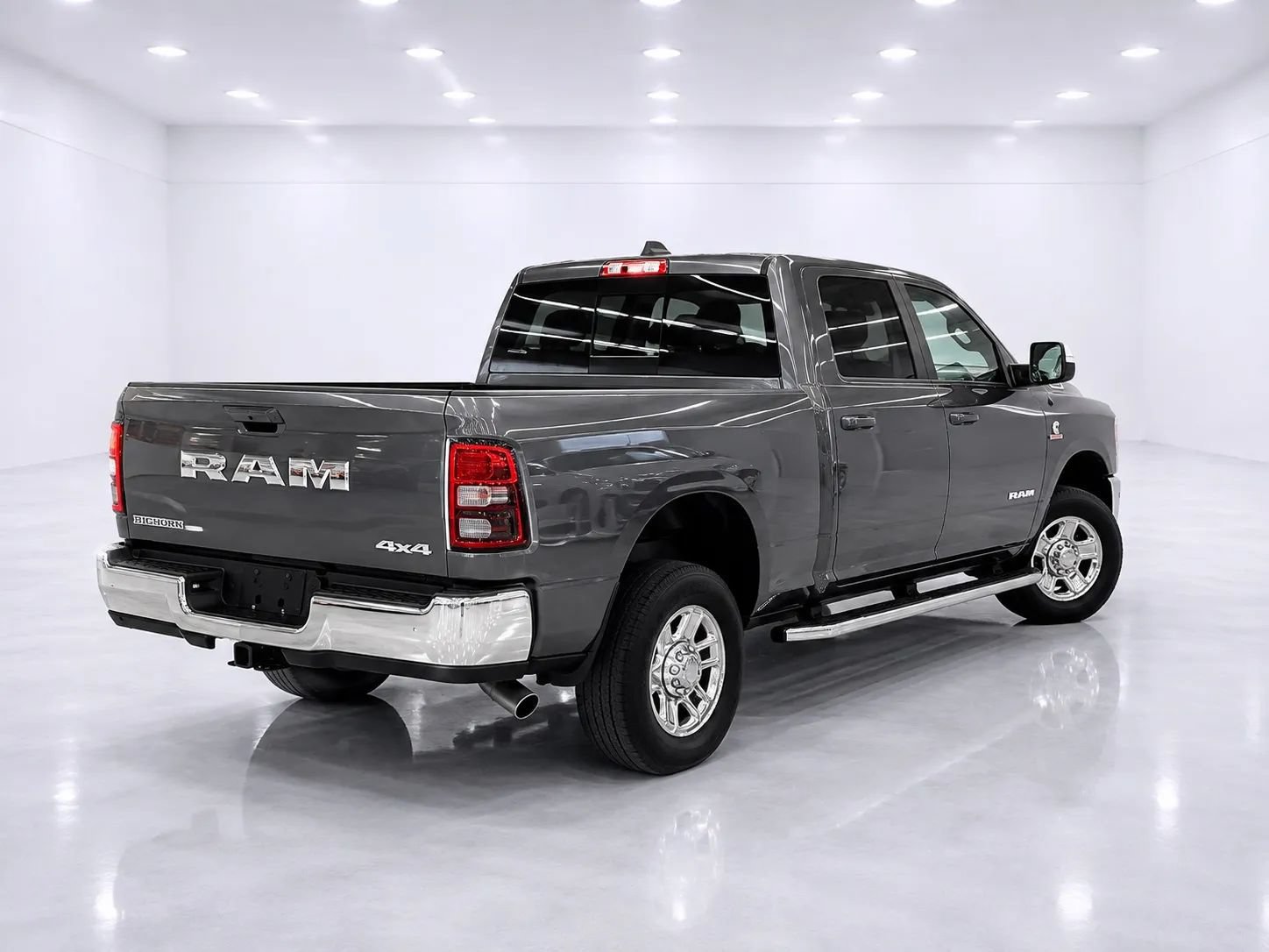 Used 2026 RAM 2500 Big Horn AWD/4WD image 5