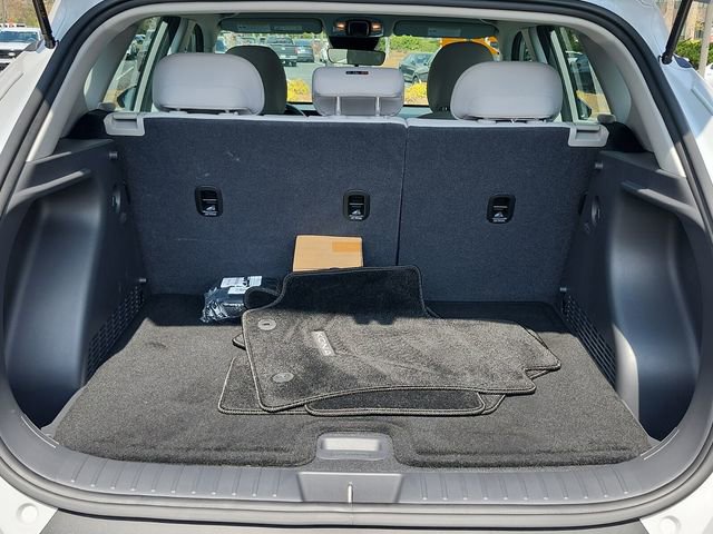 Certified 2024 Hyundai Kona SE image 16