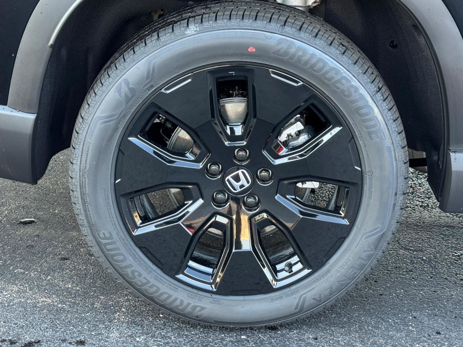 New 2026 Honda Pilot Black Edition image 12