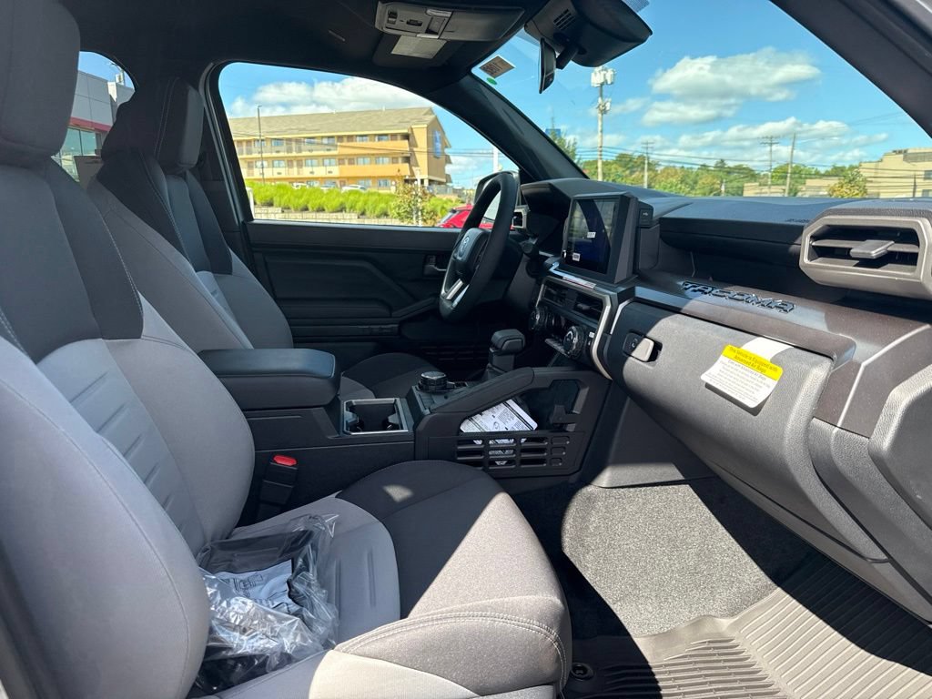 New 2026 Toyota Tacoma TRD Sport AWD/4WD image 5