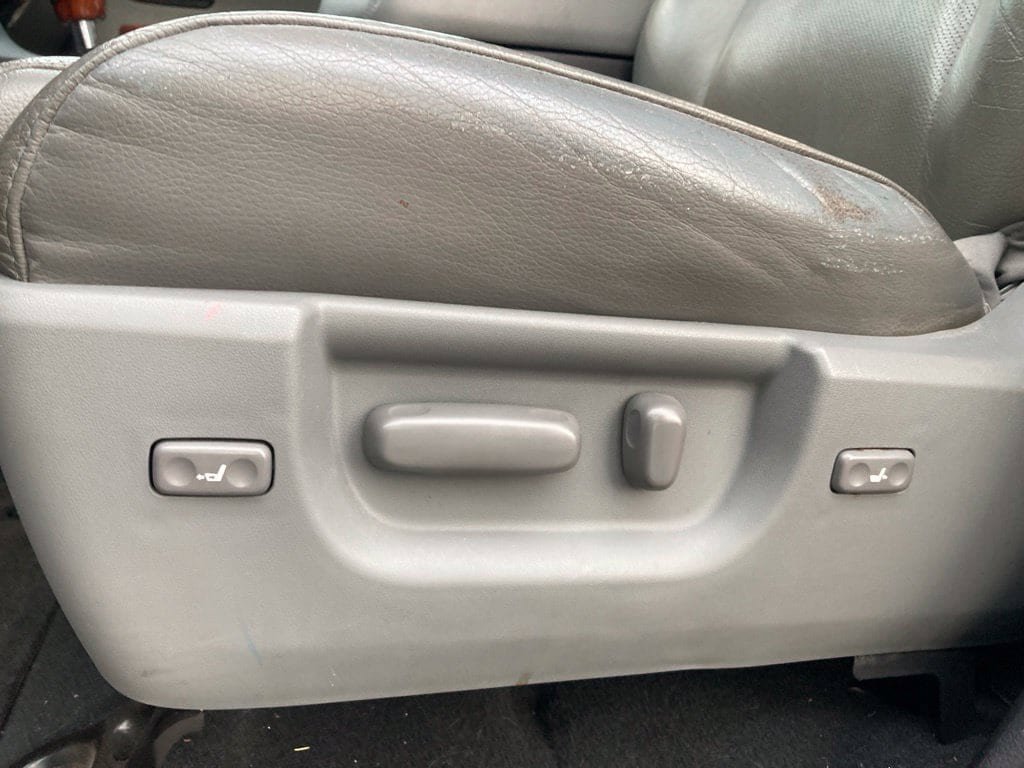 Used 2019 Toyota Sequoia Platinum RWD image 14