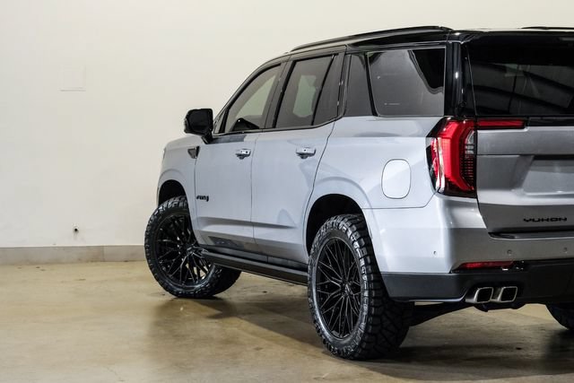 Used 2026 GMC Yukon AT4 w/ AT4 Premium Plus Package AWD/4WD image 36