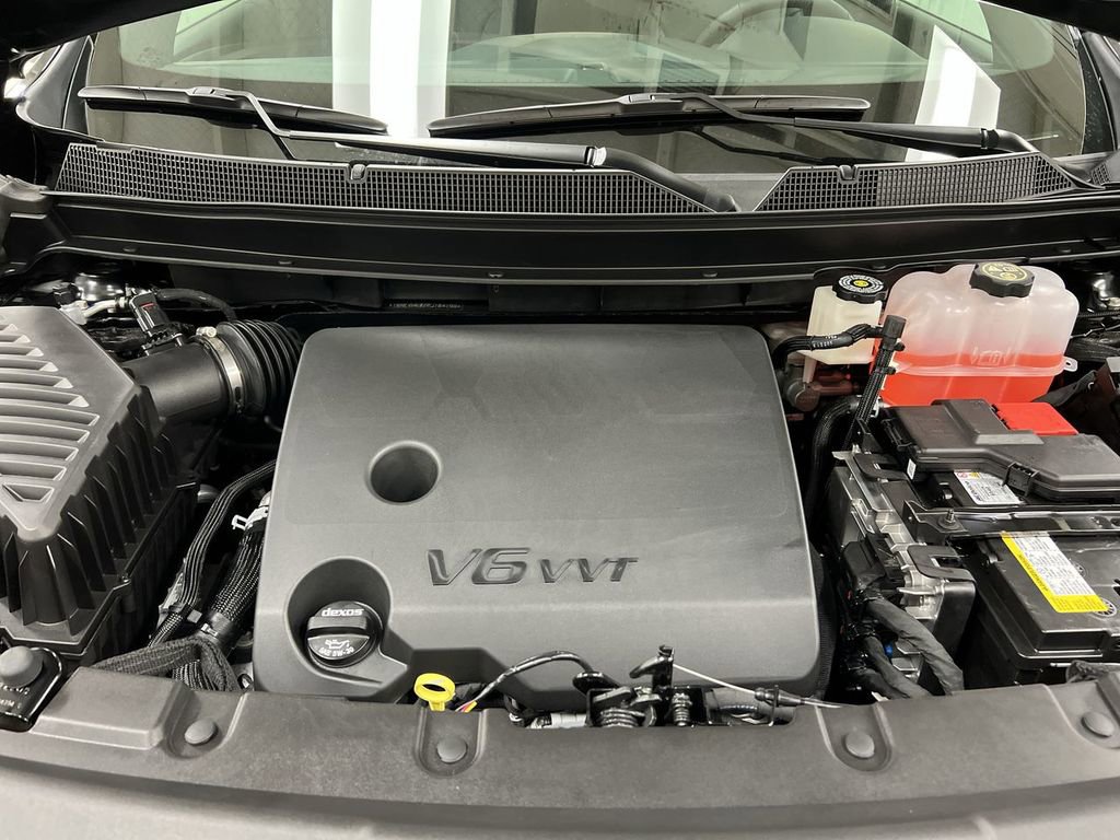 Used 2023 Chevrolet Traverse LT w/ LT Premium Package image 25