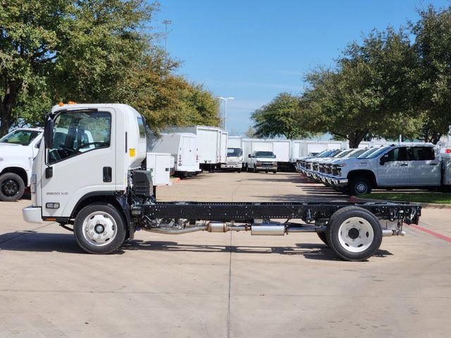 New 2025 Chevrolet Low Cab Forward 5500XG RWD image 10