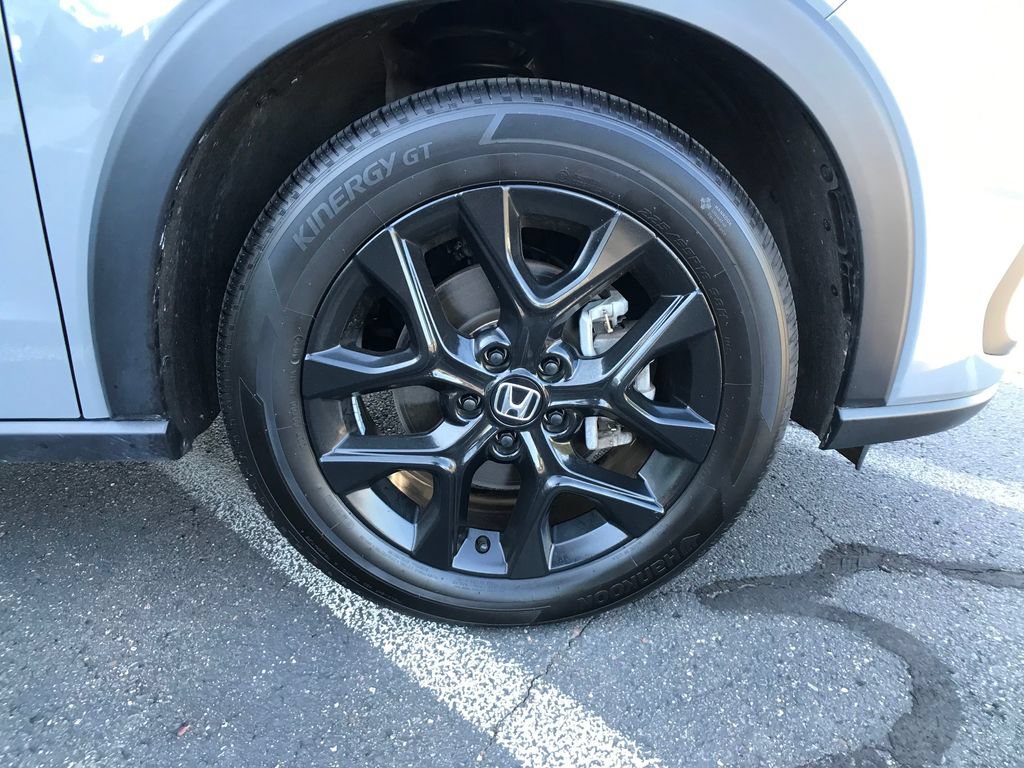 Certified 2025 Honda HR-V Sport image 5