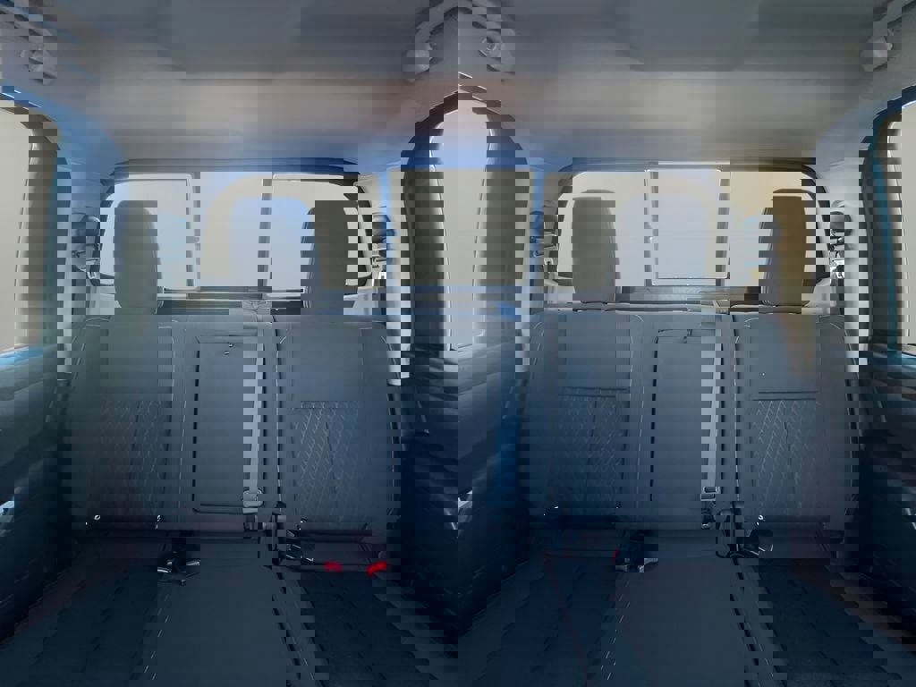 Used 2018 Nissan Titan Platinum Reserve image 14