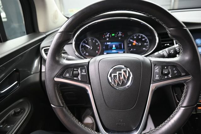 Used 2020 Buick Encore Preferred FWD image 8