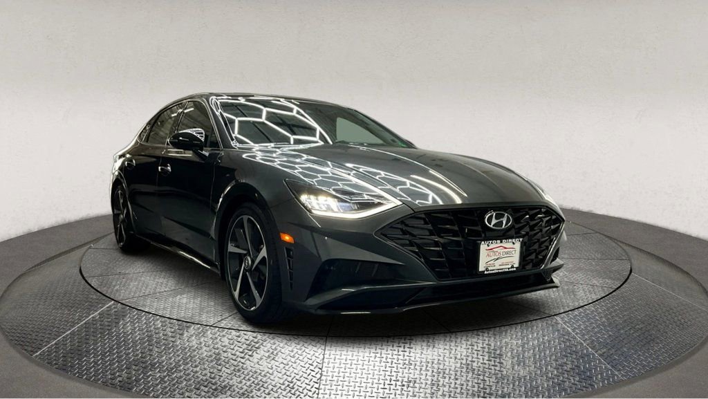 Used 2022 Hyundai Sonata SEL Plus image 2