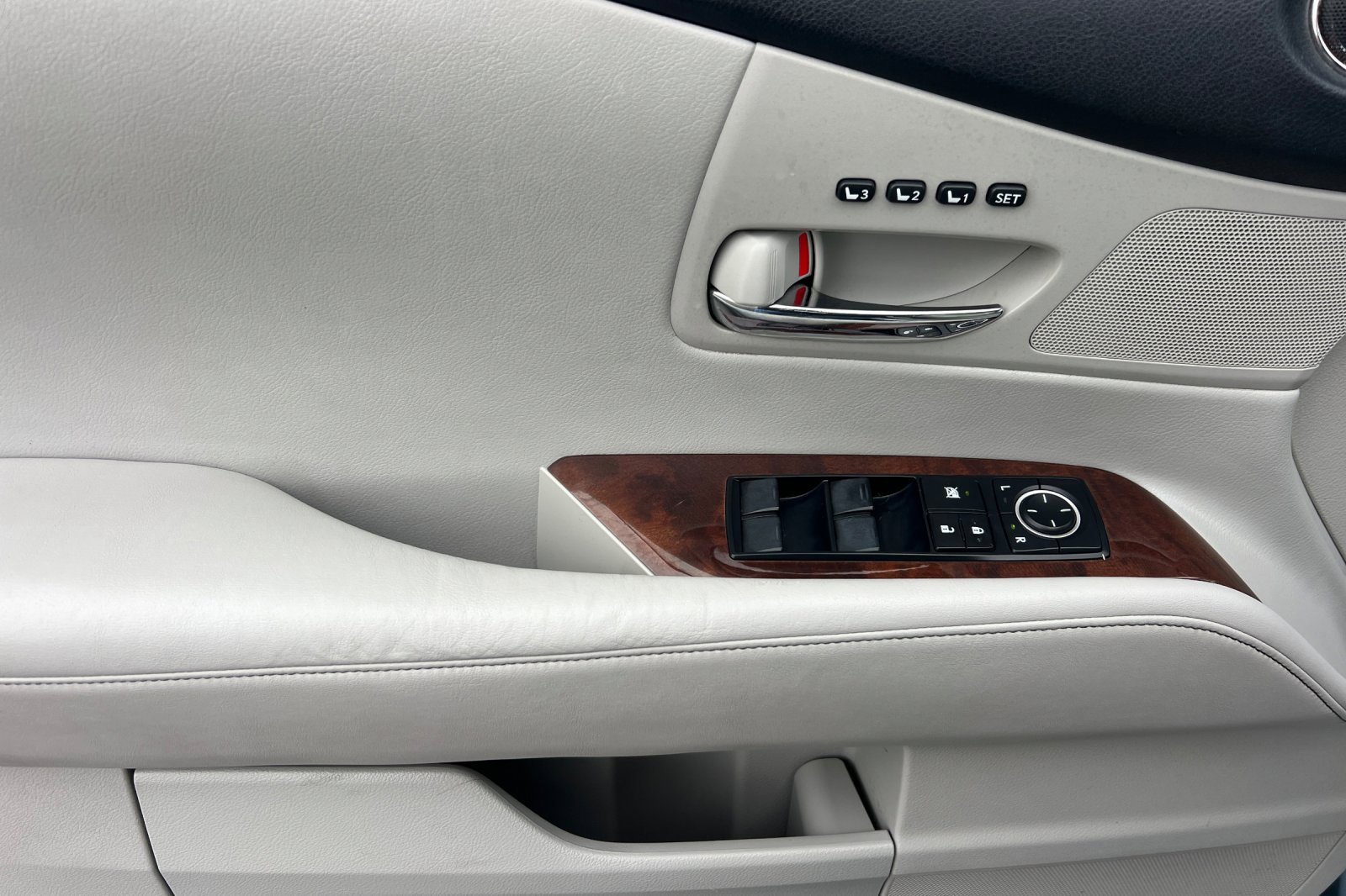 Used 2012 Lexus RX 350 FWD image 11