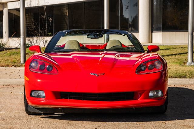 Used 2006 Chevrolet Corvette Convertible w/ Preferred Equipment Group image 11