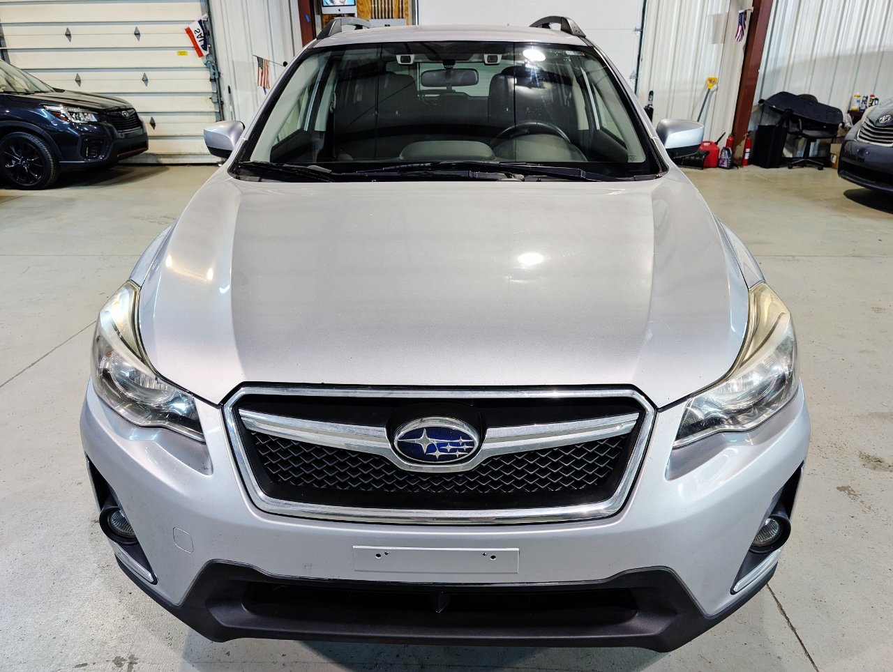 Used 2017 Subaru Crosstrek 2.0i Premium AWD/4WD image 11