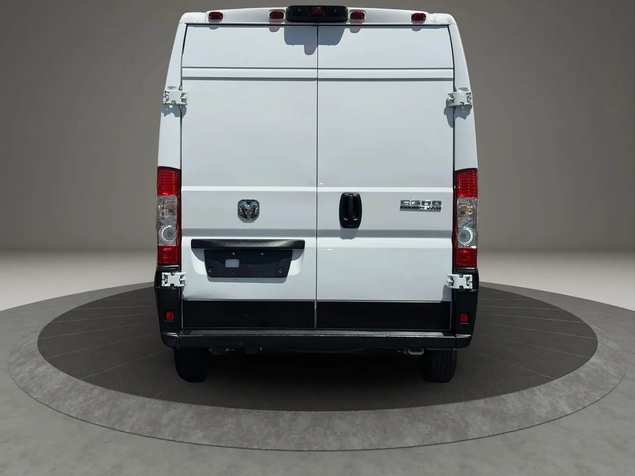Used 2025 RAM ProMaster 2500 w/ Convenience Group FWD image 5