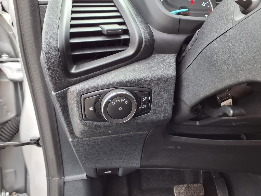 Used 2022 Ford EcoSport SE w/ SE Convenience Package image 23