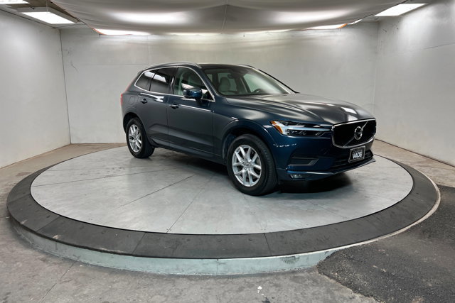 Used 2021 Volvo XC60 T6 Momentum image 7
