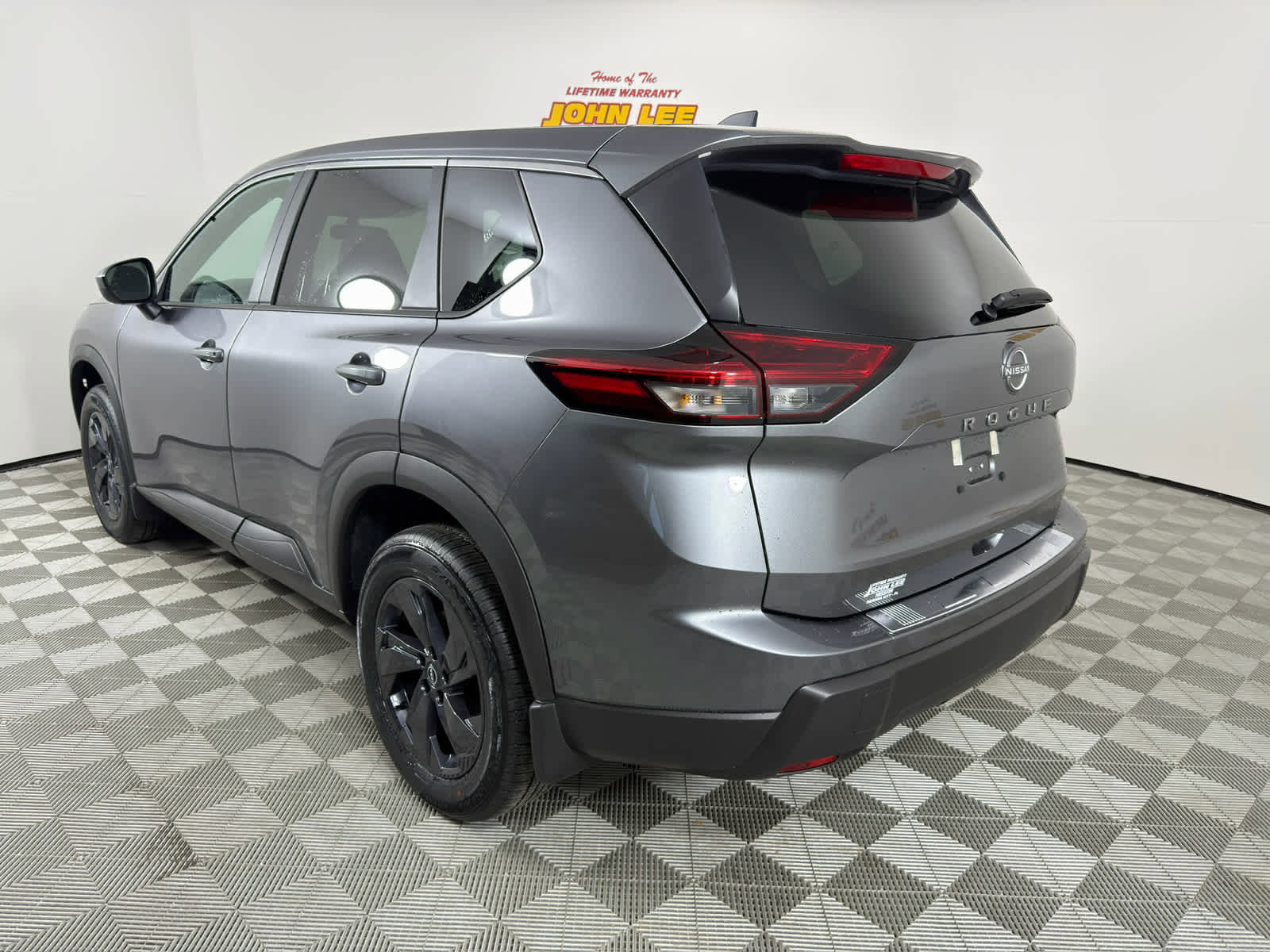 New 2026 Nissan Rogue SV FWD image 3