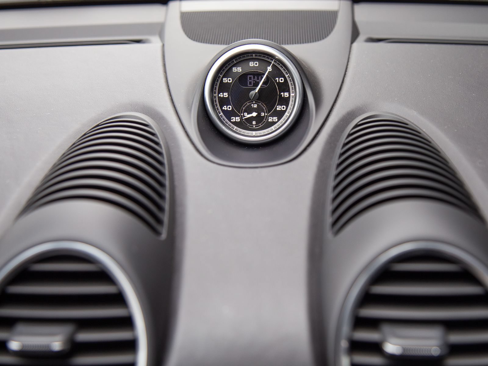 Certified 2021 Porsche 718 Boxster Spyder RWD image 15