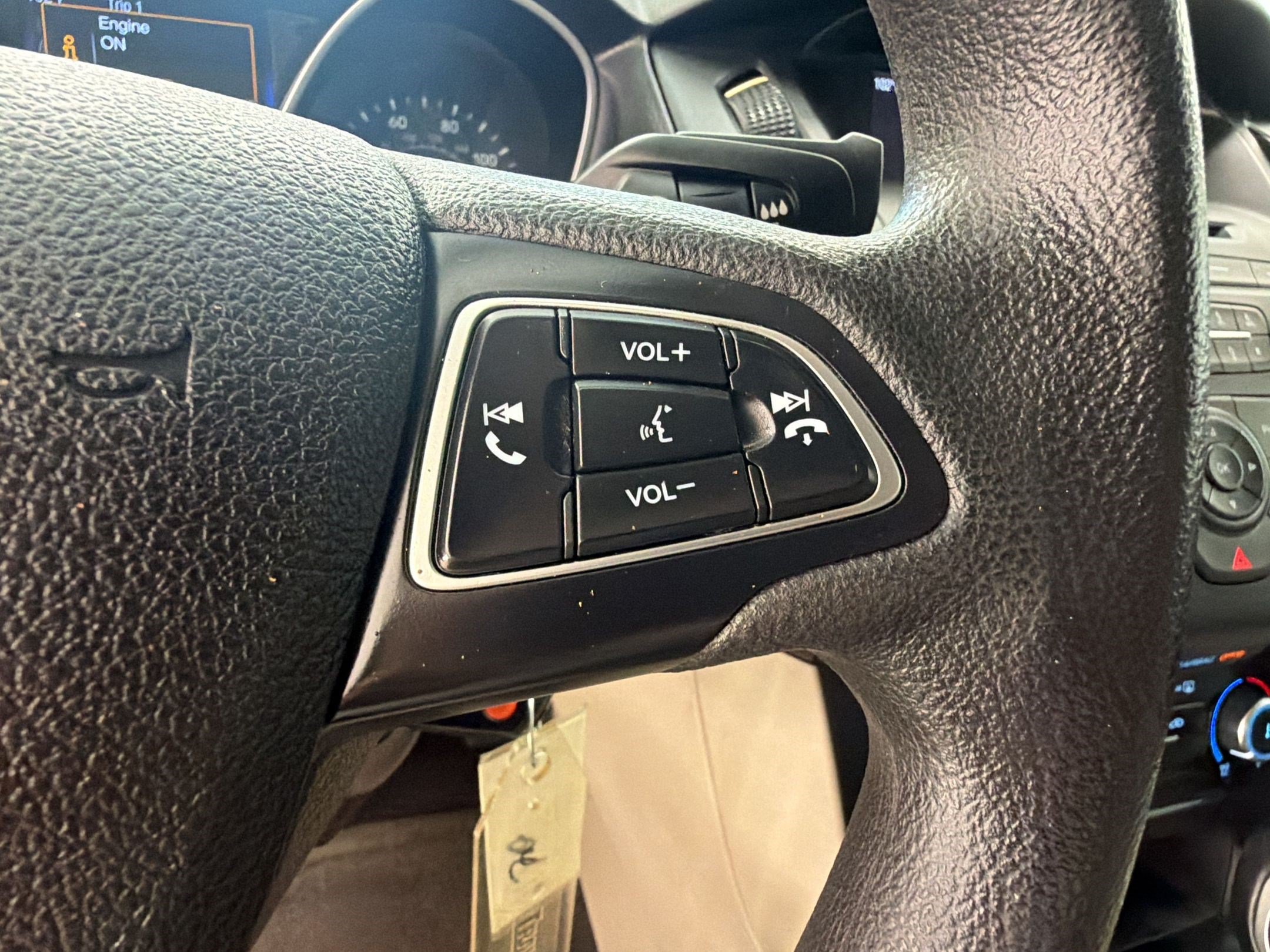 Used 2015 Ford Focus SE FWD image 30