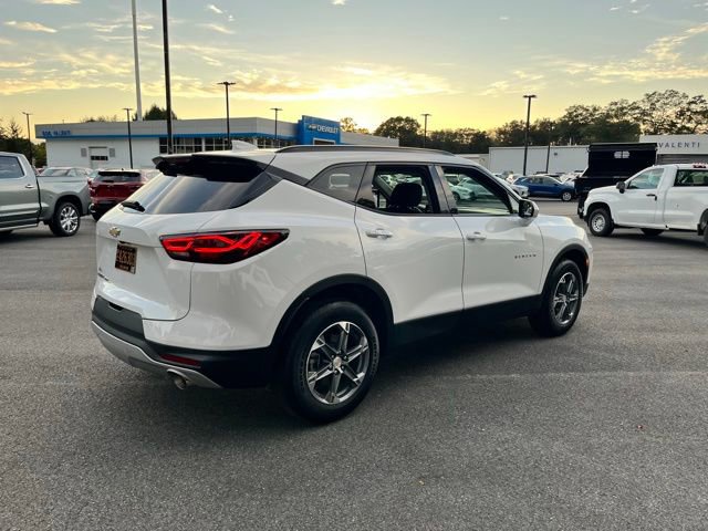 Used 2024 Chevrolet Blazer LT w/ Convenience Package image 6