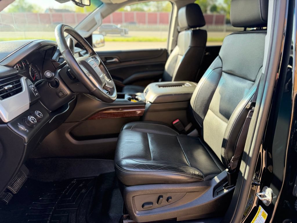 Used 2016 GMC Yukon SLT AWD/4WD image 19