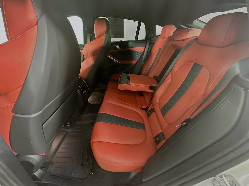 Used 2022 BMW X6 M w/ Executive Package AWD/4WD image 33