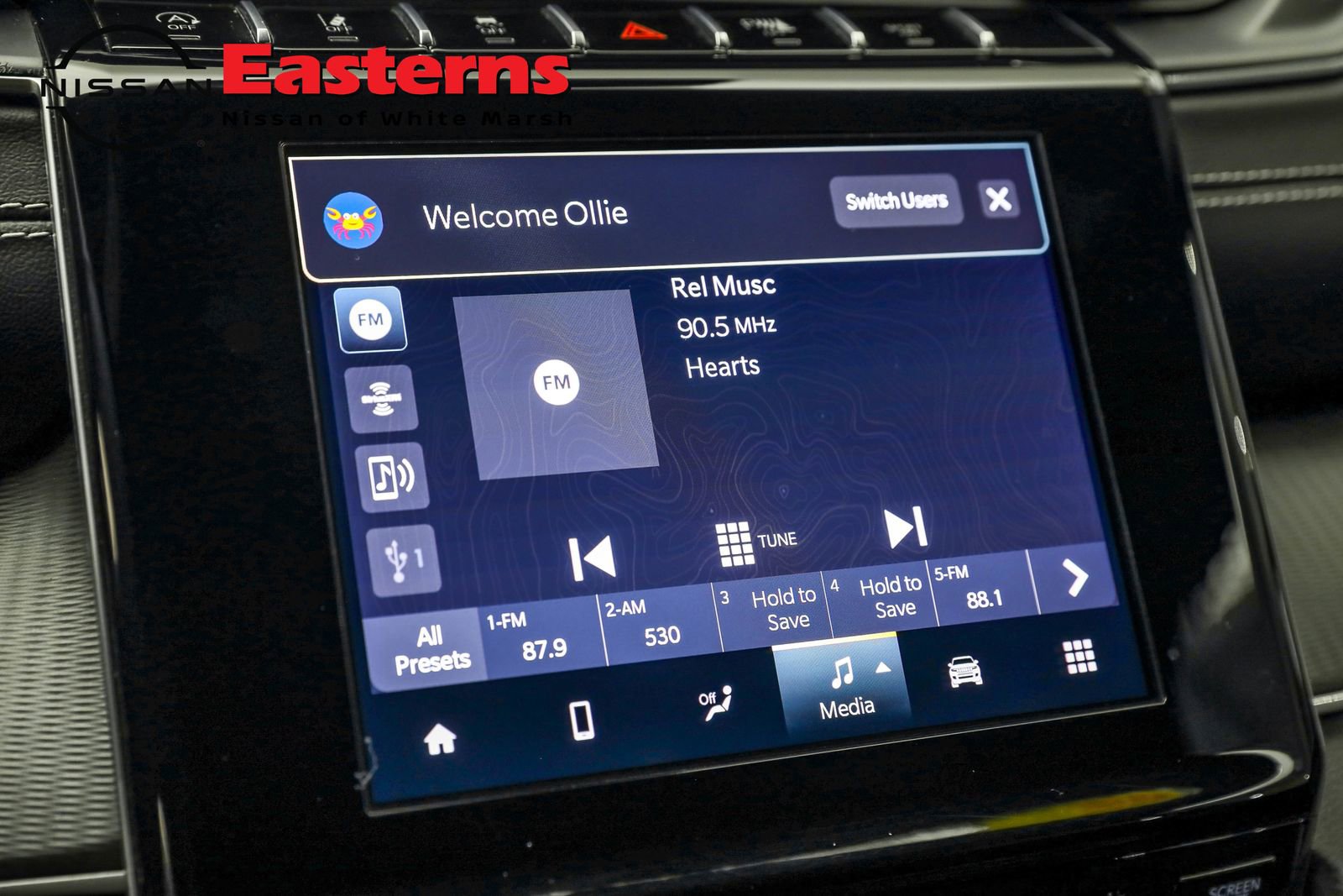 Used 2024 Jeep Grand Cherokee L Laredo image 24