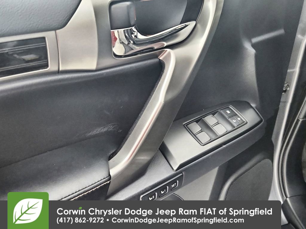 Used 2022 Lexus GX 460 Premium image 13