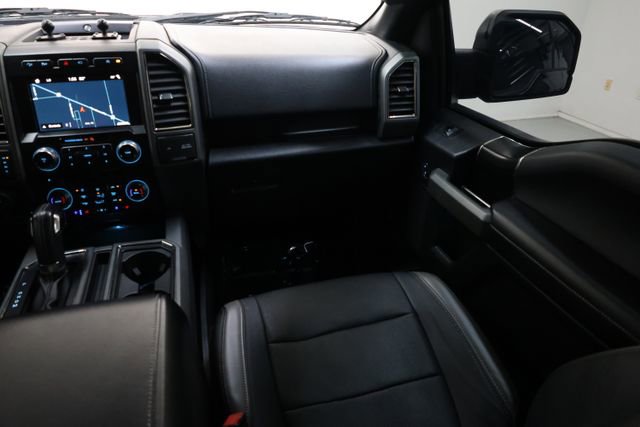 Used 2018 Ford F150 Raptor w/ Equipment Group 802A Luxury image 98