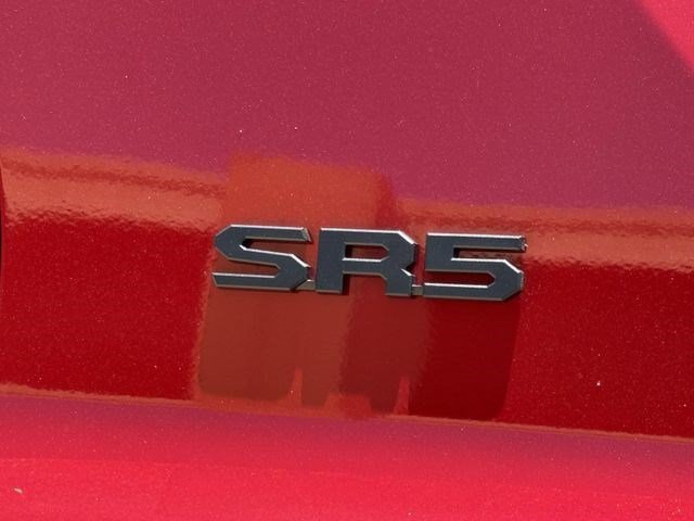 New 2026 Toyota 4Runner SR5 AWD/4WD image 9