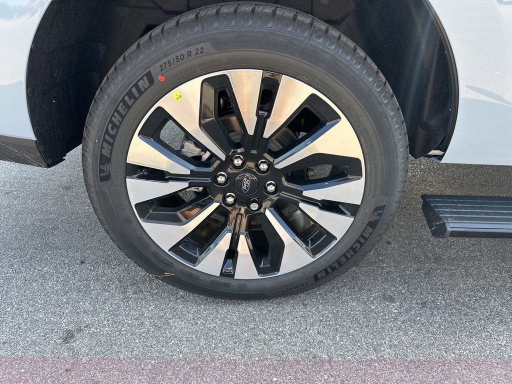 New 2025 Ford Expedition Platinum w/ Platinum Ultimate Package image 53