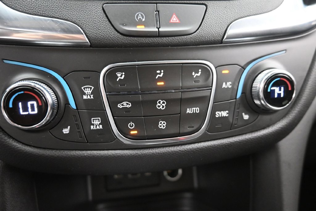 Used 2024 Chevrolet Equinox LT w/ LPO, Floor Liner Package AWD/4WD image 21