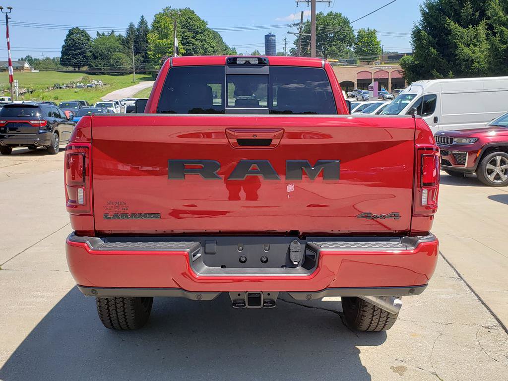 New 2026 RAM 2500 Laramie AWD/4WD image 4