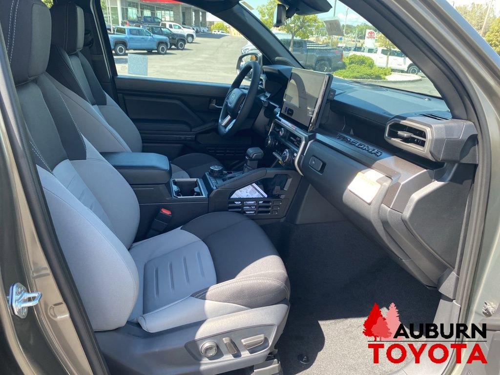 New 2026 Toyota Tacoma TRD Off-Road AWD/4WD image 11