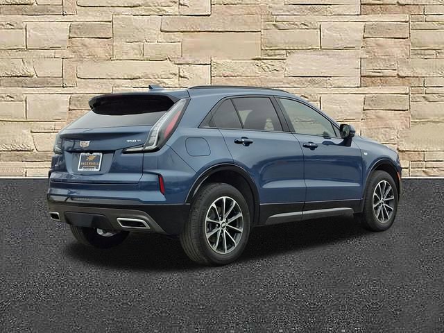 Certified 2025 Cadillac XT4 Sport image 4