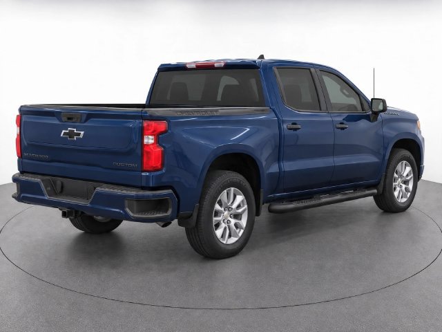 Used 2021 Chevrolet Silverado 1500 Custom w/ LPO, Dark Essentials Package RWD image 8