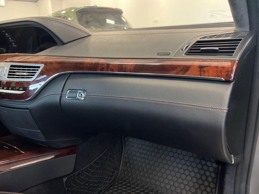 Used 2011 Mercedes-Benz S 63 AMG image 98