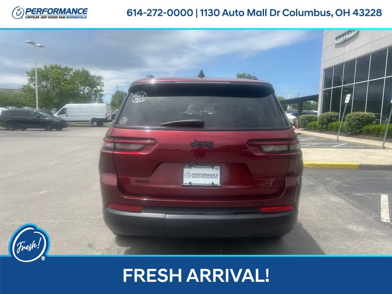 Used 2023 Jeep Grand Cherokee L Laredo AWD/4WD image 5