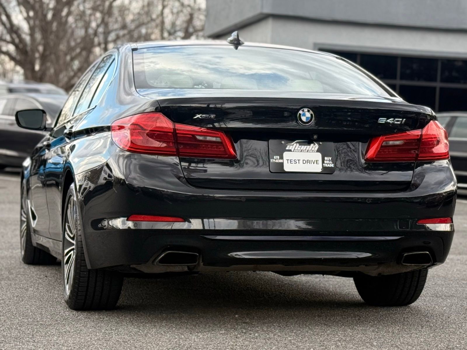 Used 2019 BMW 540i xDrive w/ Convenience Package AWD/4WD image 3