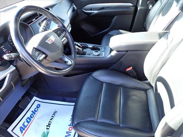 Used 2023 Cadillac XT4 Premium Luxury image 12
