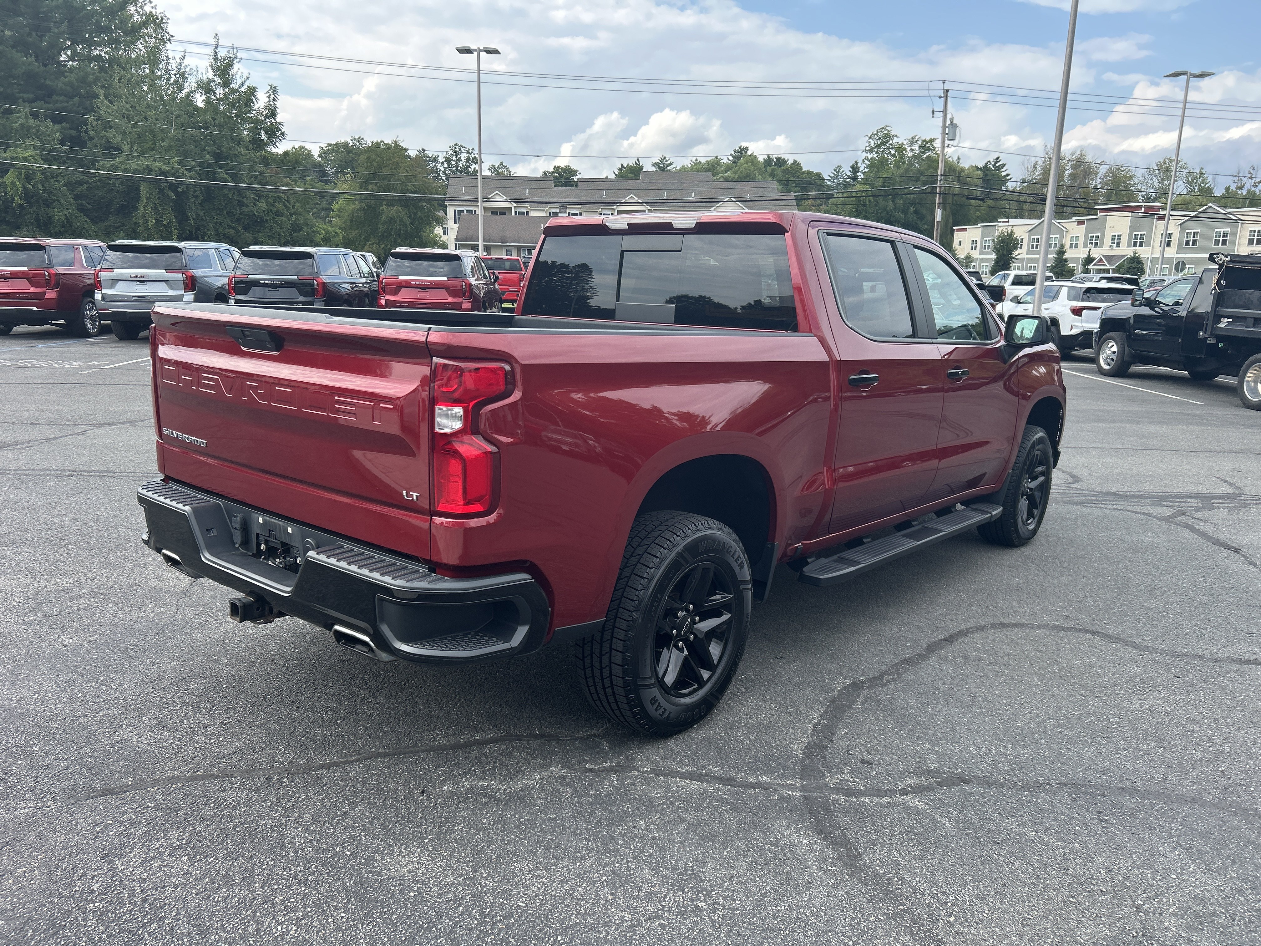 Used 2020 Chevrolet Silverado 1500 LT Trail Boss AWD/4WD image 13