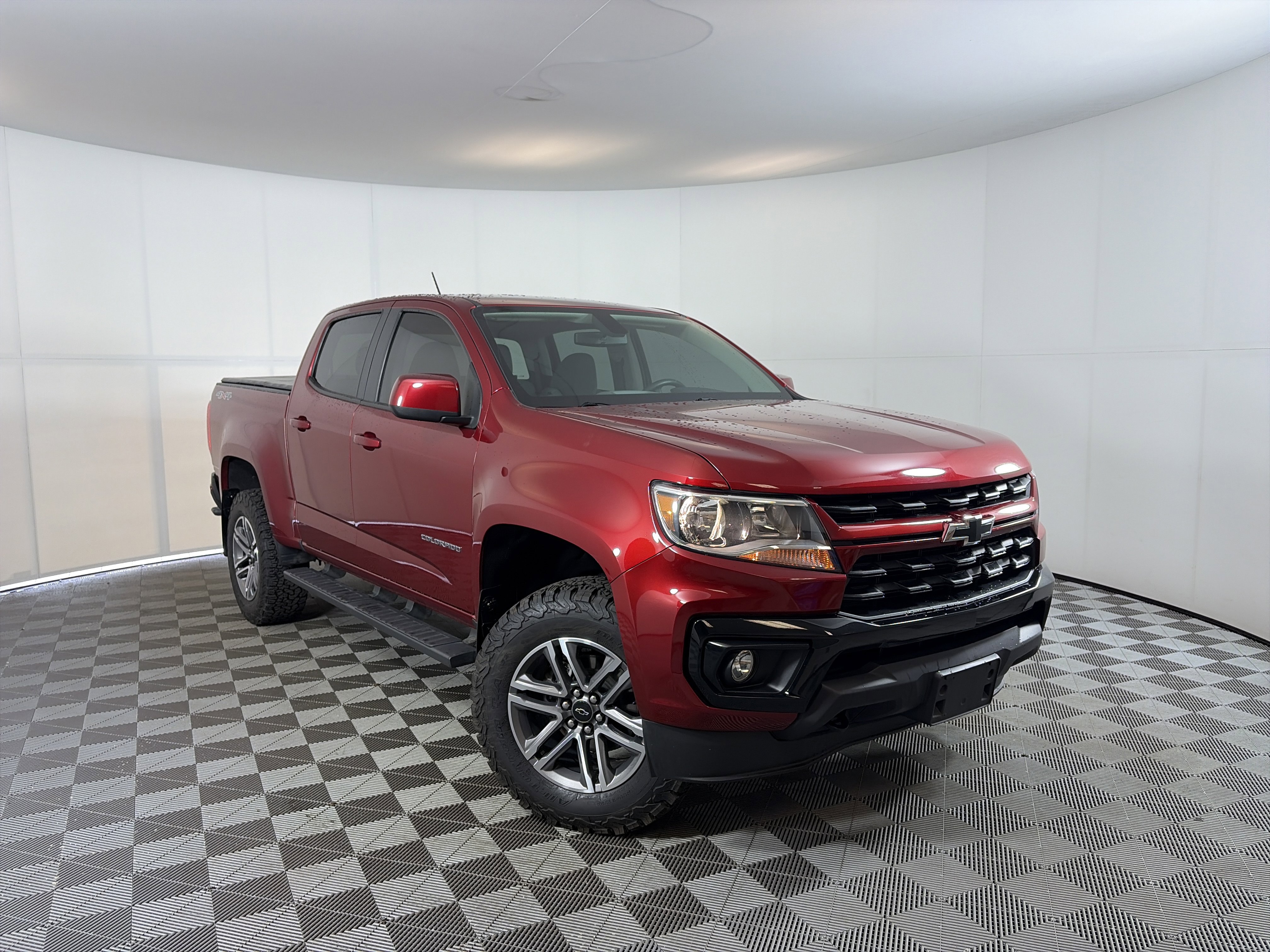 Certified 2021 Chevrolet Colorado W/T w/ Custom Special Edition image 1