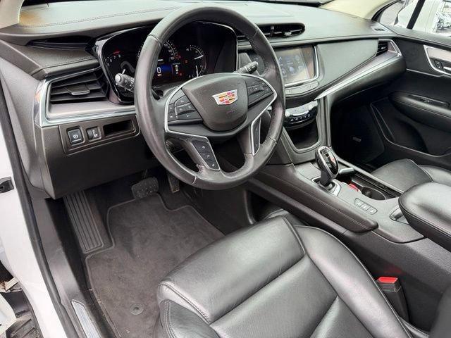 Certified 2018 Cadillac XT5 Luxury w/ Driver Awareness Package AWD/4WD image 19