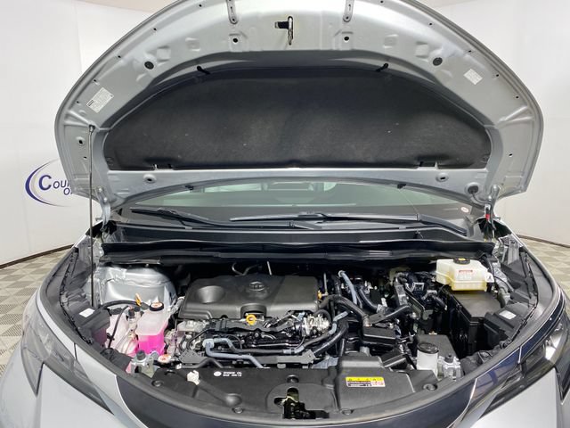 Certified 2025 Toyota Sienna XLE FWD image 25