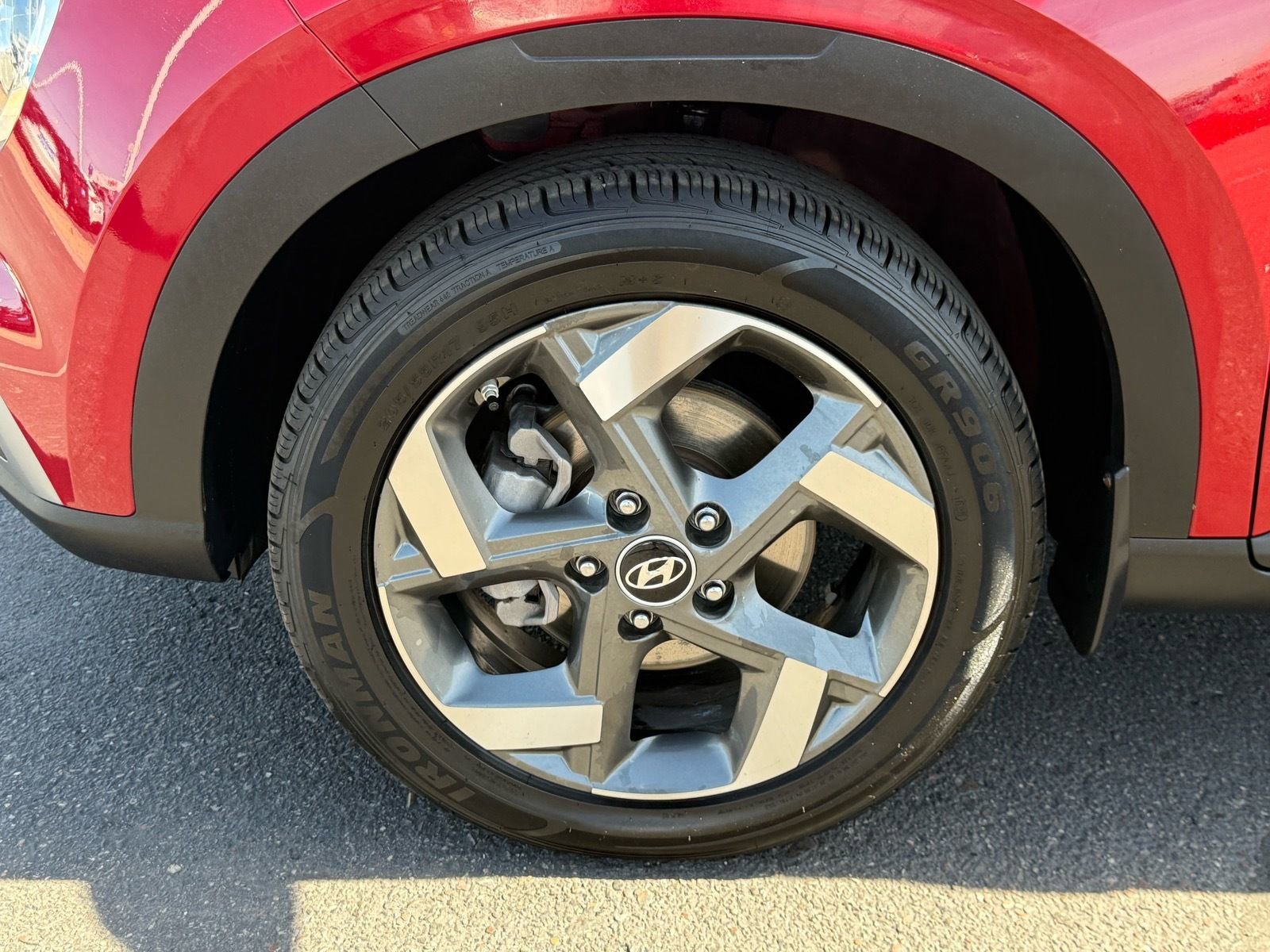 Used 2022 Hyundai Venue SEL image 8